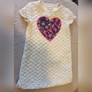 GYMBOREE GRAY DRESS QUILTED Sz 2T WITH HEART LOVE FLOWERS SHORT SLEEVE